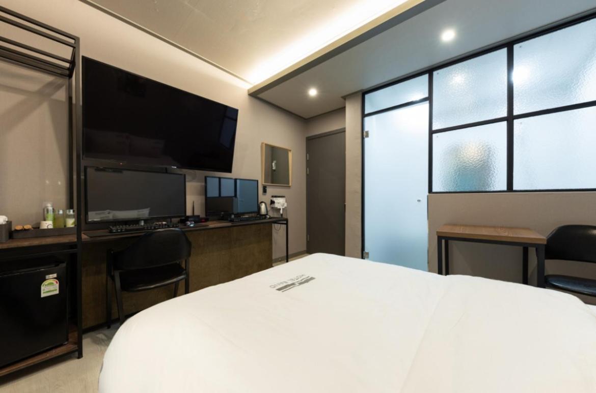 Hotel Band Pyeongtaek Esterno foto