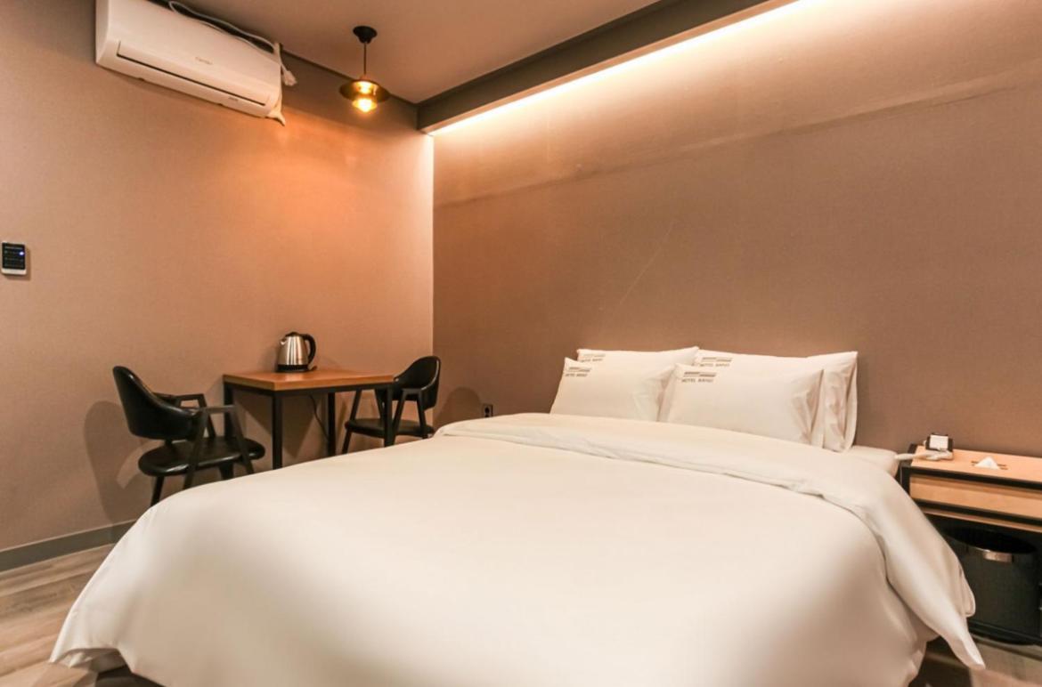 Hotel Band Pyeongtaek Esterno foto